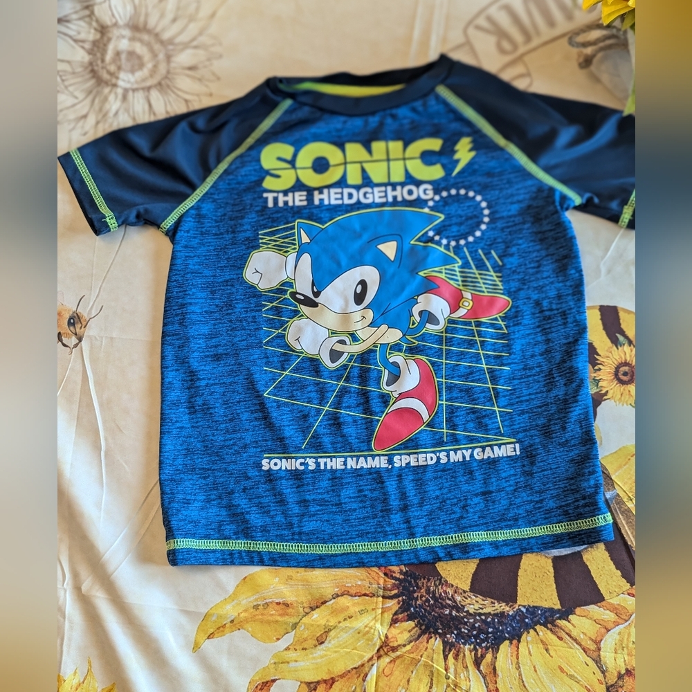 Jumping Beans Sonic The Hedgehog Dri Fit Tee/ Boy 5